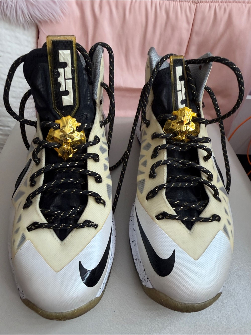 Original King James men White, Black and Gold Basketball Sneakers - Picture 4 of 12